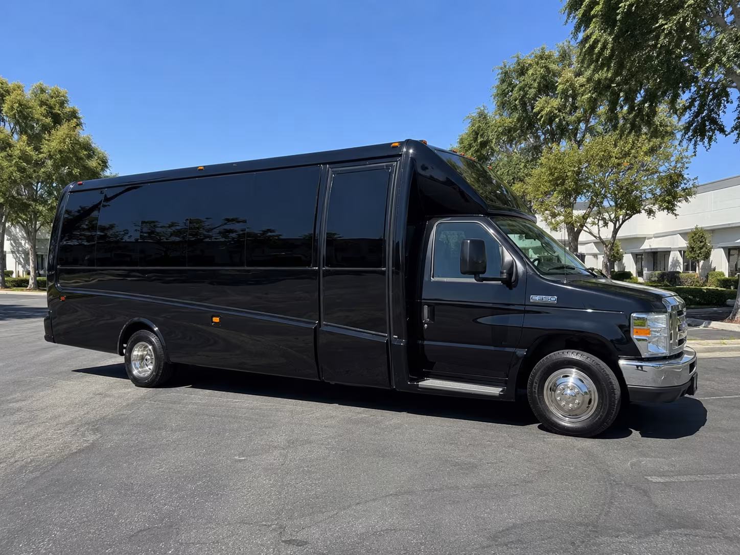 farmers branch bus rentals
