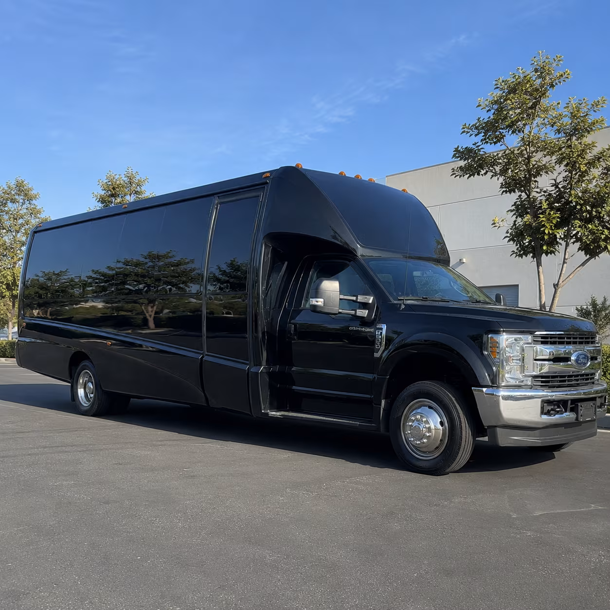 mesquite irving charter buses
